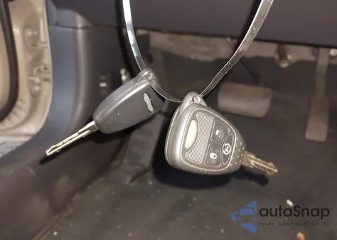 2016 Jeep Compass Latitude из США, поврежденный, VIN 1C4NJCEB3GD784479